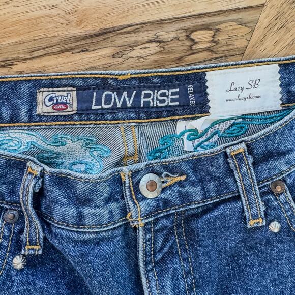 Cruel Girl, Women's 15, Low Rise Relaxed Fit Studded Turquoise Embroidered Jeans - Picture 12 of 13